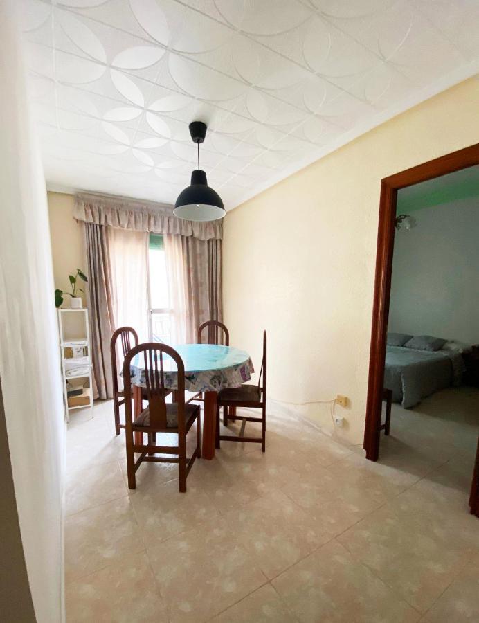La Malvarrosa Beach Rooms In Shared Apartment Valencia Kültér fotó