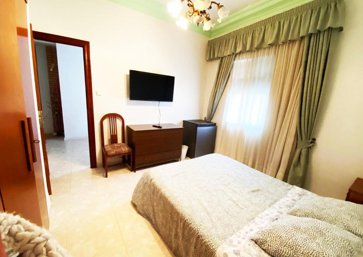 La Malvarrosa Beach Rooms In Shared Apartment Valencia Kültér fotó