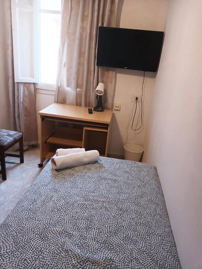 La Malvarrosa Beach Rooms In Shared Apartment Valencia Kültér fotó