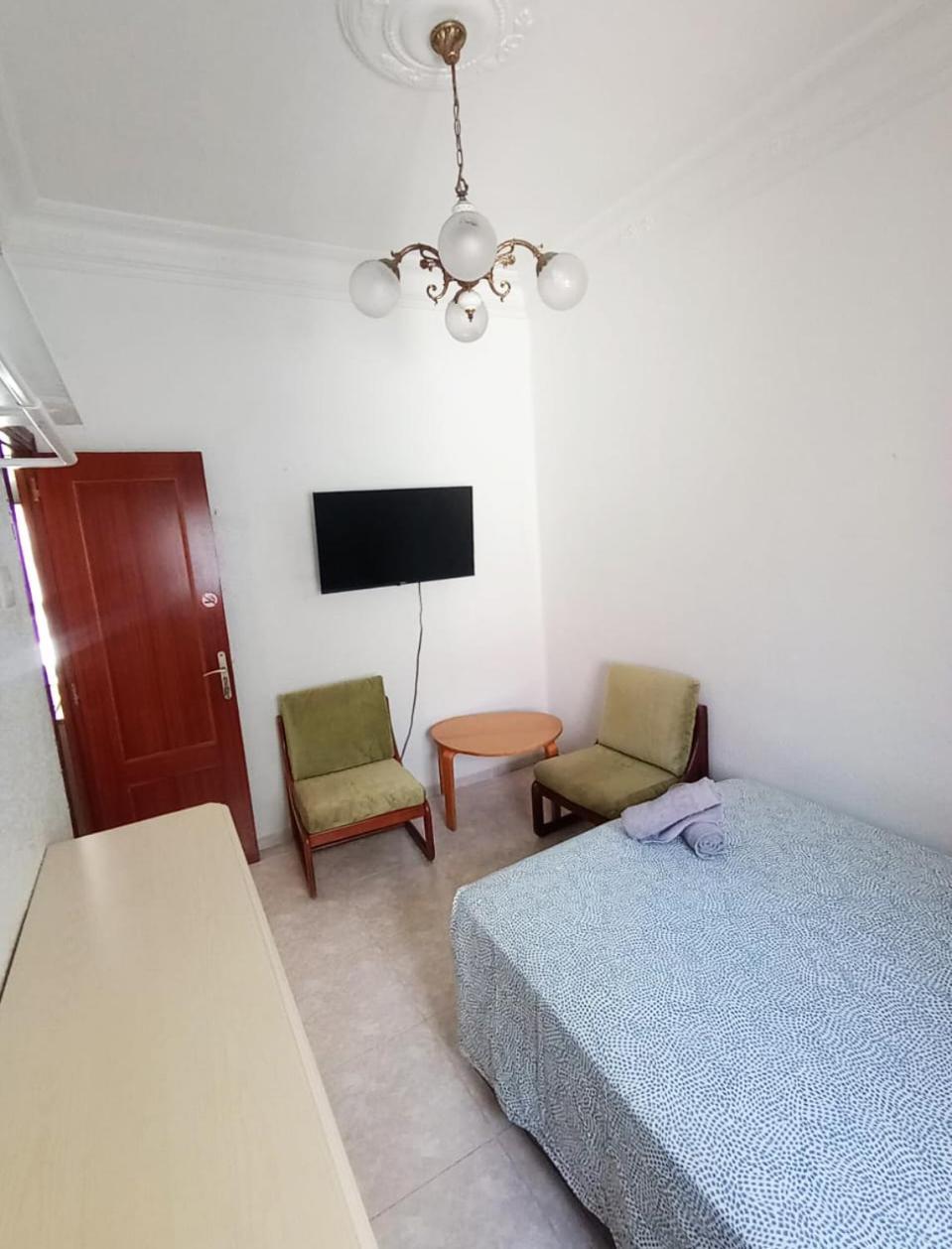 La Malvarrosa Beach Rooms In Shared Apartment Valencia Kültér fotó